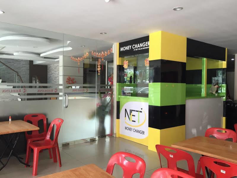 Redlink Hotel Batam Exterior foto